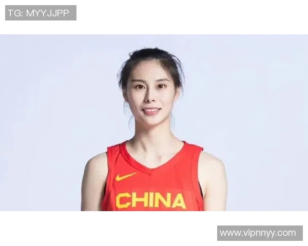 国内明星热衷观看篮球比赛的原因与他们的篮球情缘探讨